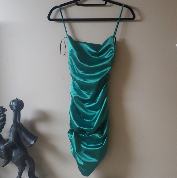 3 Pack Of Size Small Dresses - Picture 5 of 7